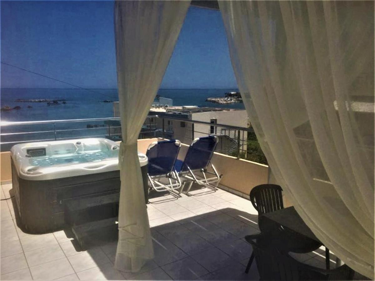 חאניה Hotel Christina מראה חיצוני תמונה