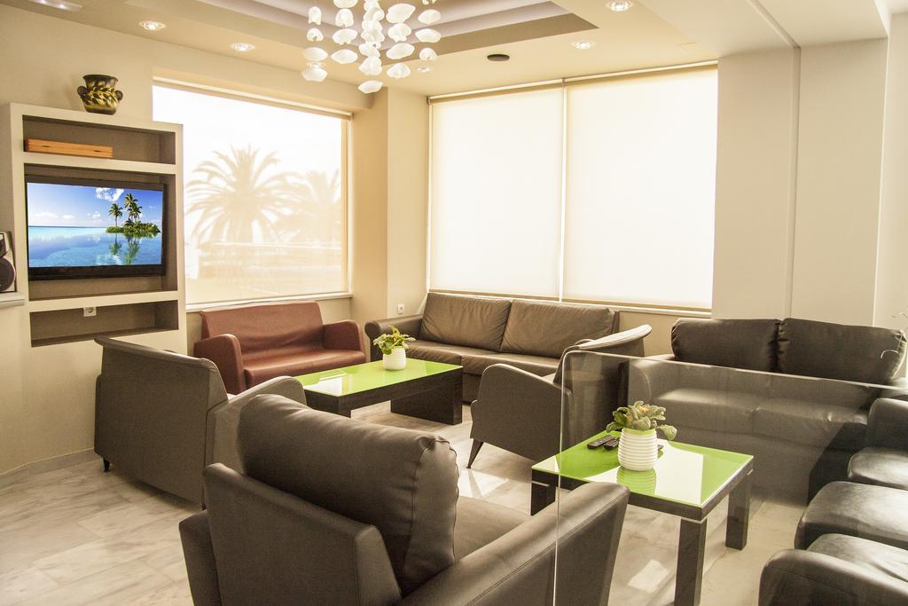 חאניה Hotel Christina מראה חיצוני תמונה