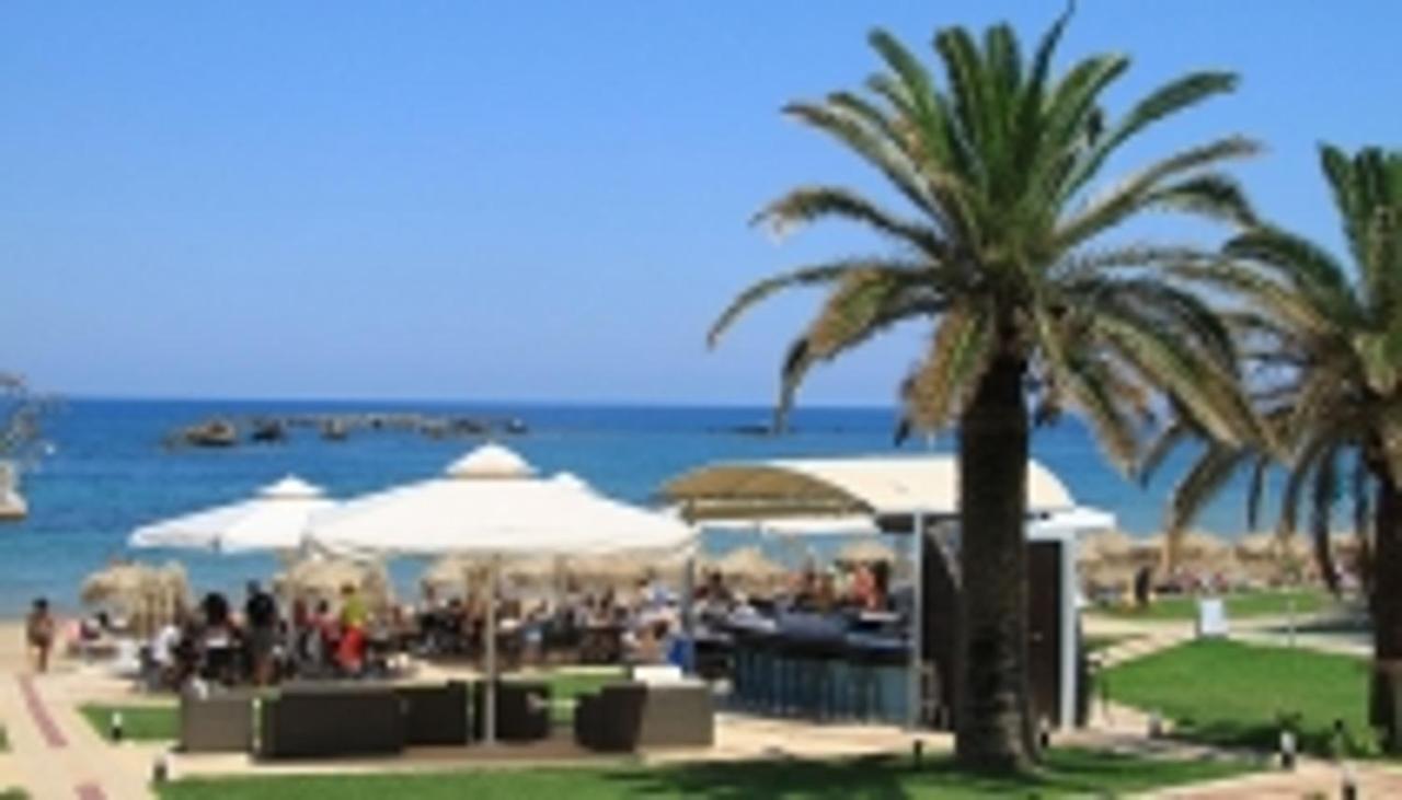חאניה Hotel Christina מראה חיצוני תמונה